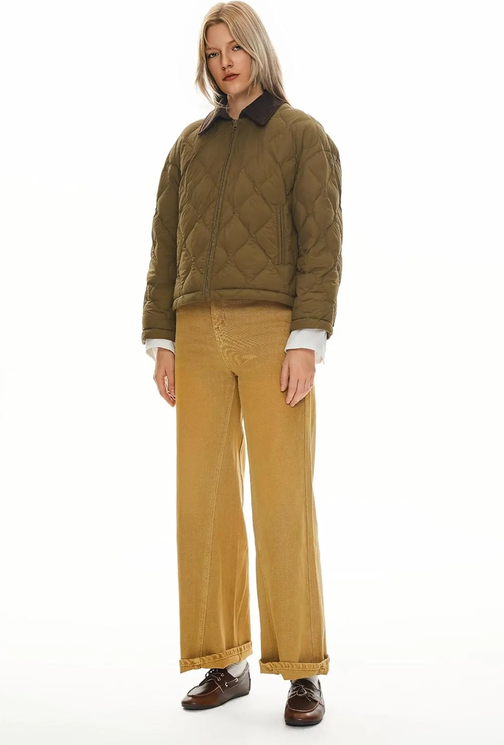 Orolay Women's Lightweight Quilted Jacket Puffer Cropped Down Coat Zip Up Warm with Pockets for Fall and Winter