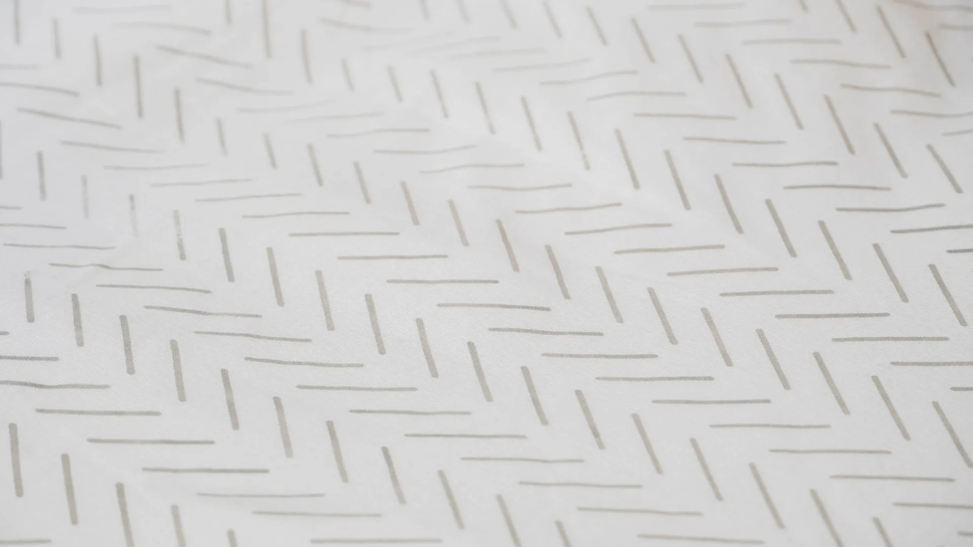 Stripe pattern duvet cover and pillowcase